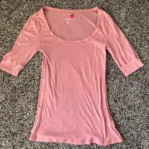 3/4 sleeve length scooped neck tee